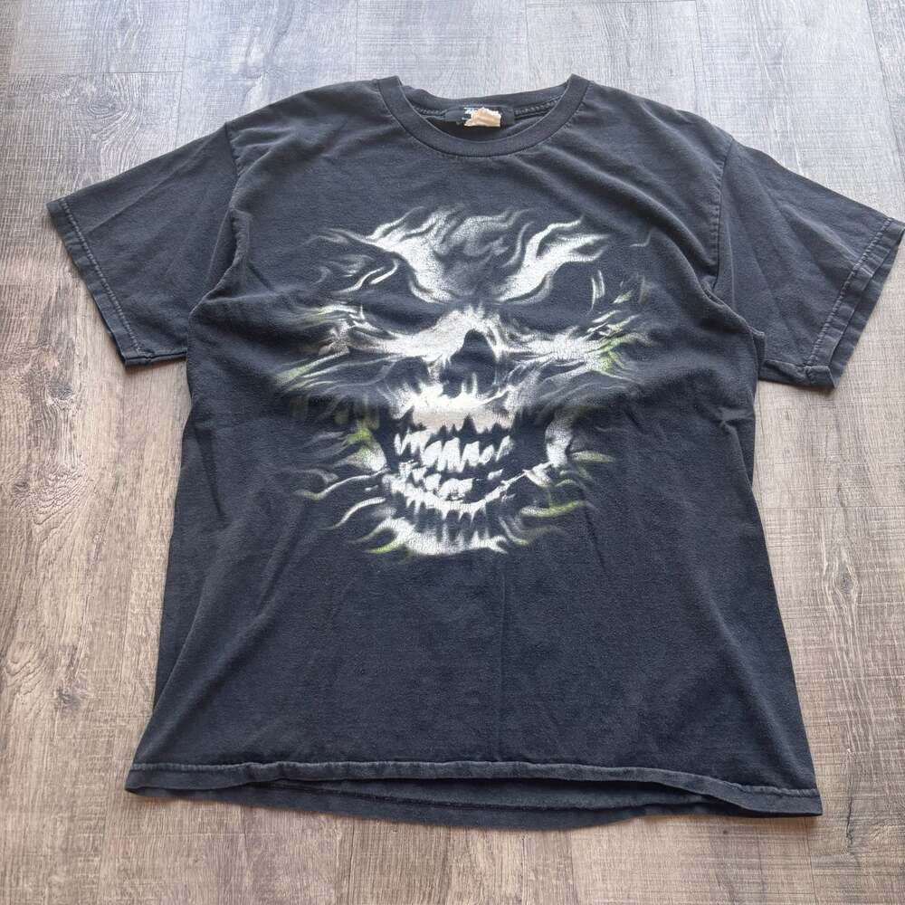 Action Apparel Black Skull Graphic Tee
